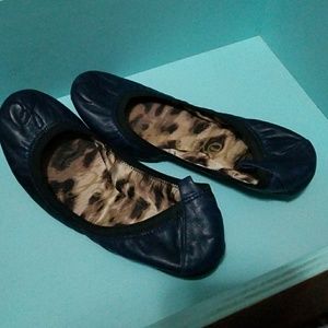 Ballet flexible shoes